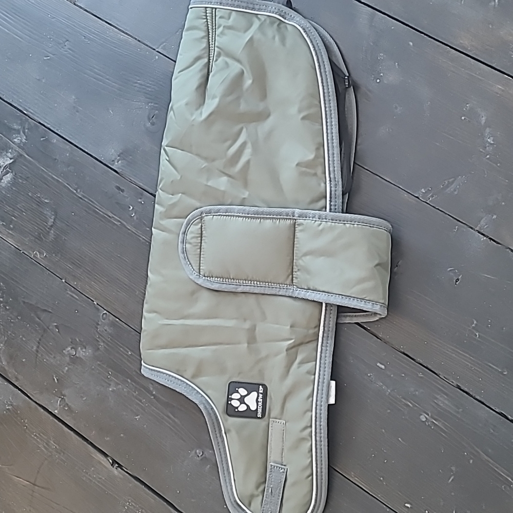 Shedrow K9 Tundra Dog Coat